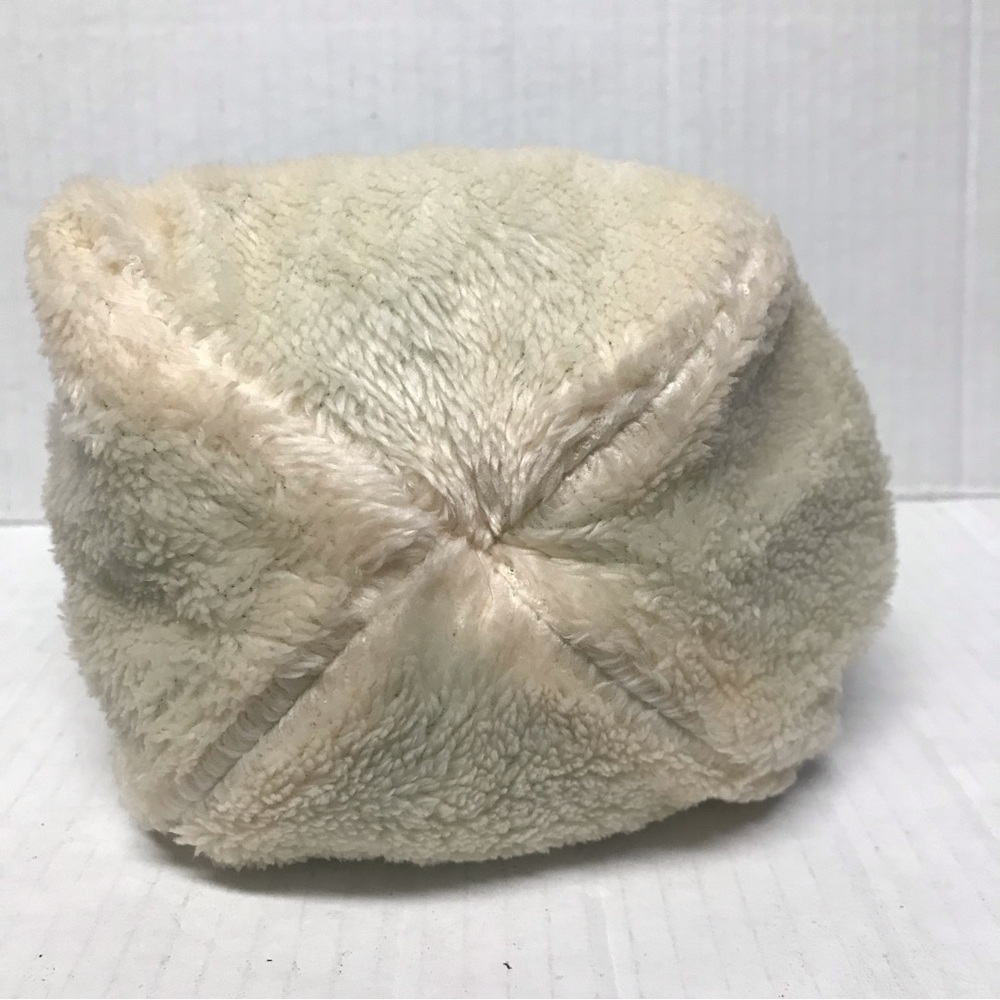 REDESS Hat - Picture 7 of 8